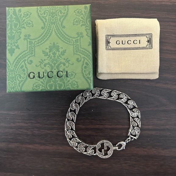 Gucci 
Gucci interlocking chain bracelet - Picture 1 of 7